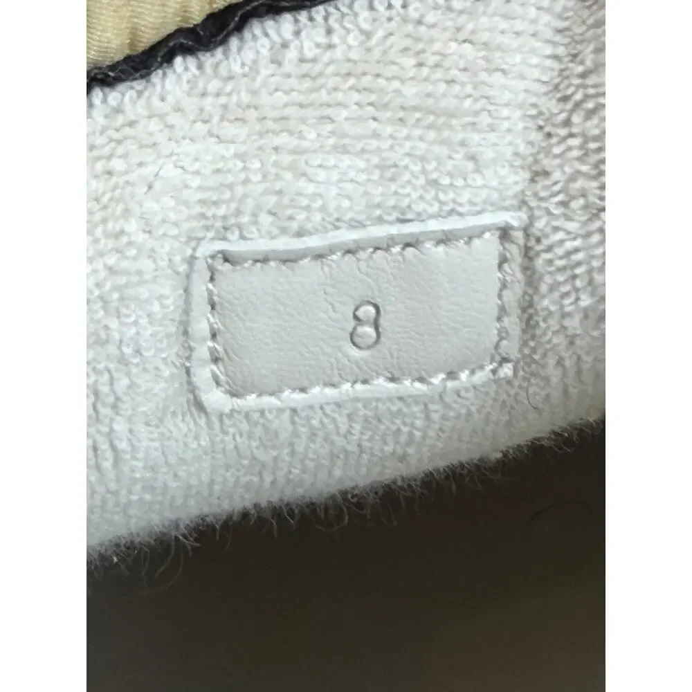 Size 8.5US - Gucci Screener Beige Monogram NEW/RETAIL $1.1K!